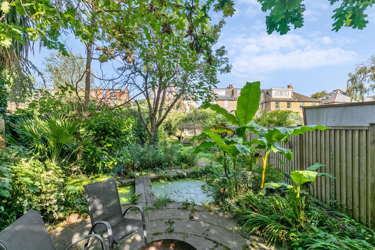 house for sale in Munster Road, Teddington, TW11 RCH012458862