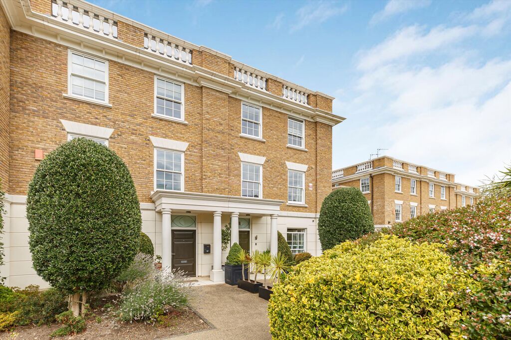 Image of Corsellis Square, St. Margarets, Twickenham, TW., TW1