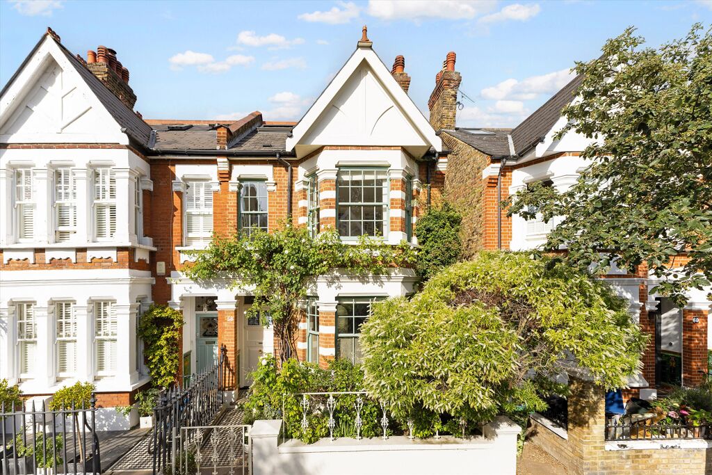 Image of Defoe Avenue, Kew, London, TW9