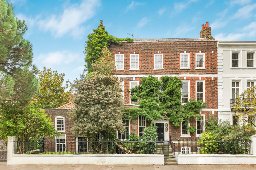 Image of The Old Court House, The Green, Richmond, TW9
