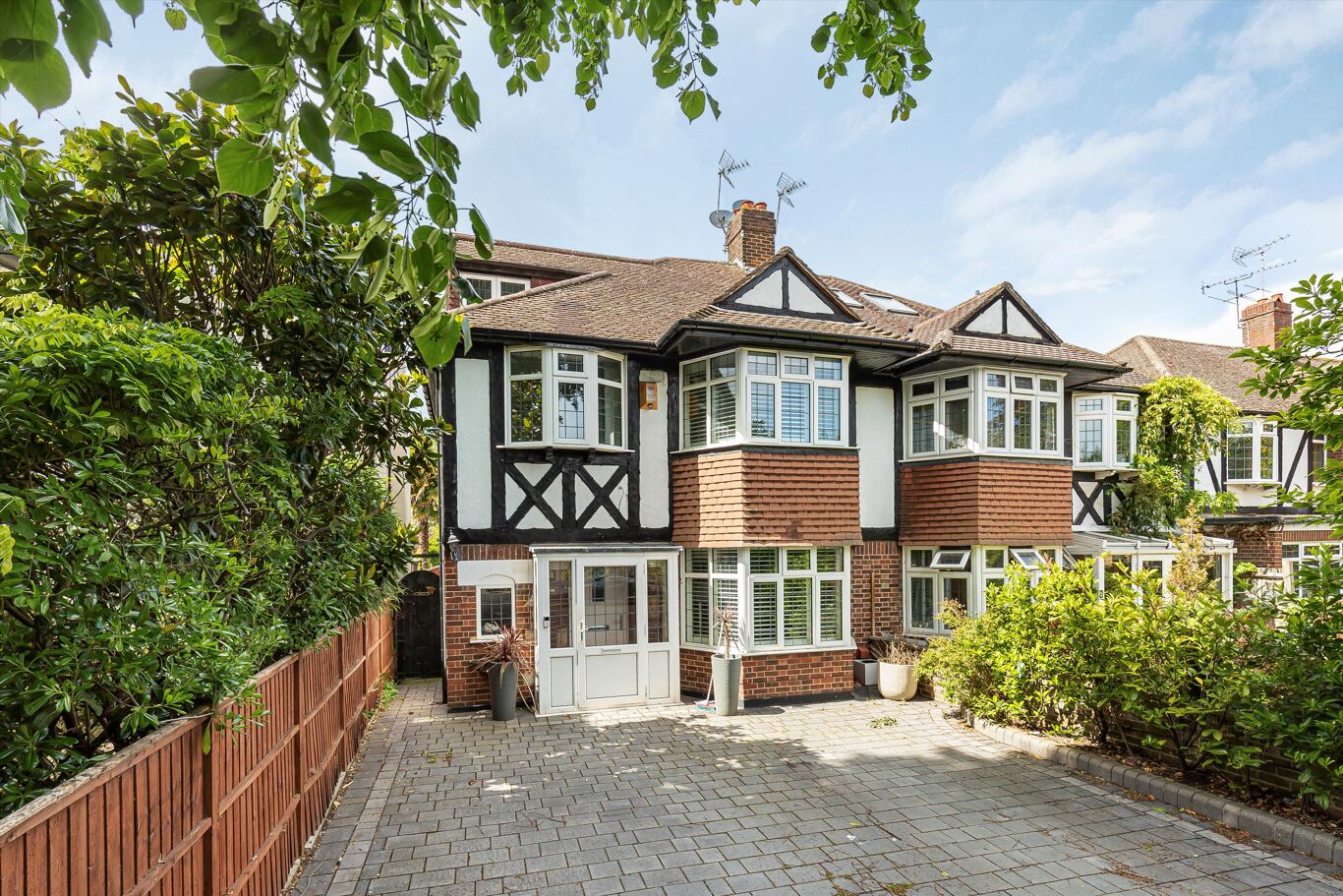 Image of Riverdale Gardens, Twickenham TW1