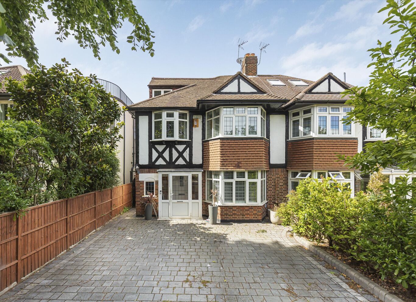 Image of Riverdale Gardens, Twickenham TW1