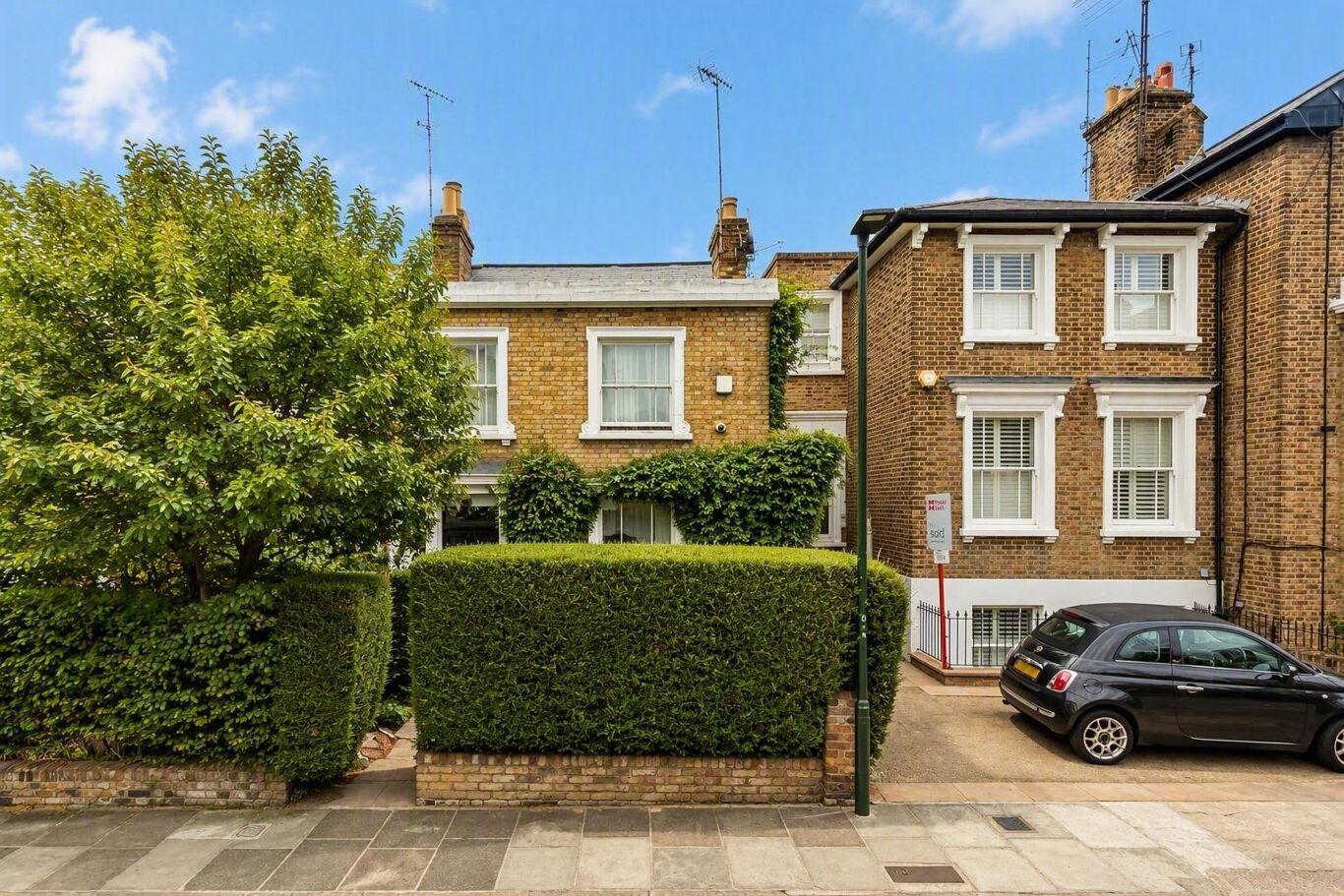 Image of Sydney Road, Richmond TW9