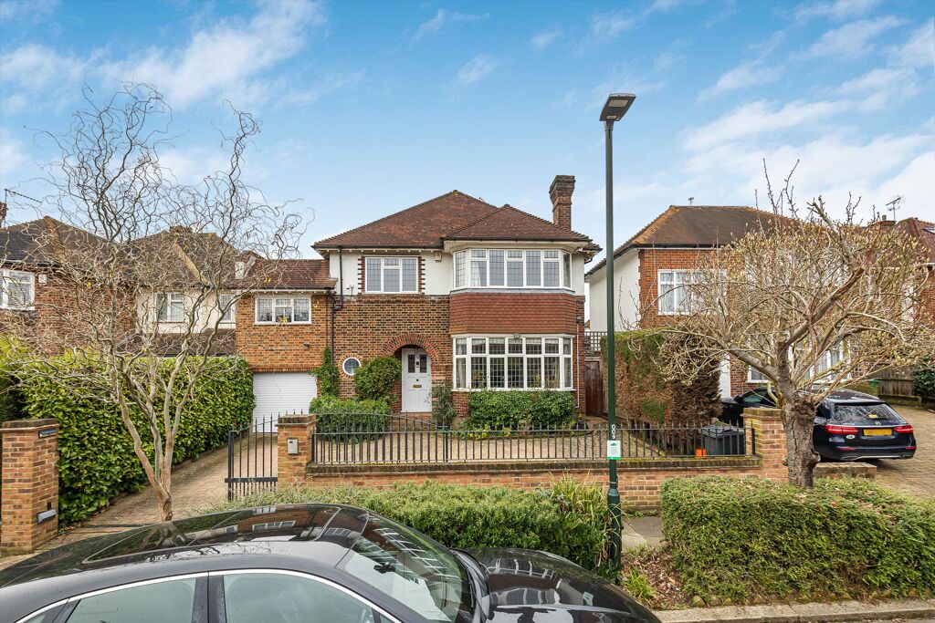 Image of Berwyn Road, Richmond, Surrey TW10