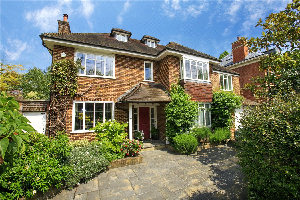 Three Bedroom House For Sale Three Bedroom House For Sale