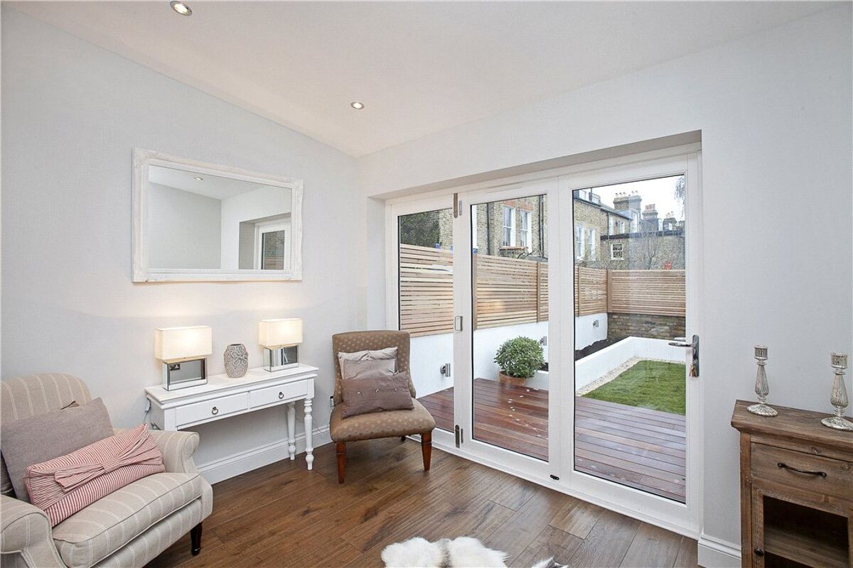 flat for sale in Lancaster Park, Richmond, TW10 RCH120234 Knight Frank