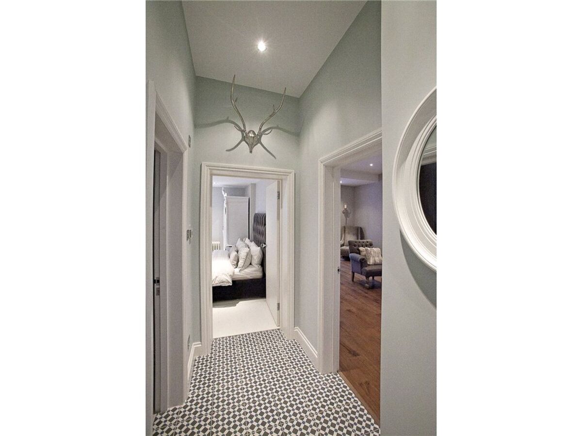 flat for sale in Lancaster Park, Richmond, TW10 RCH120234 Knight Frank