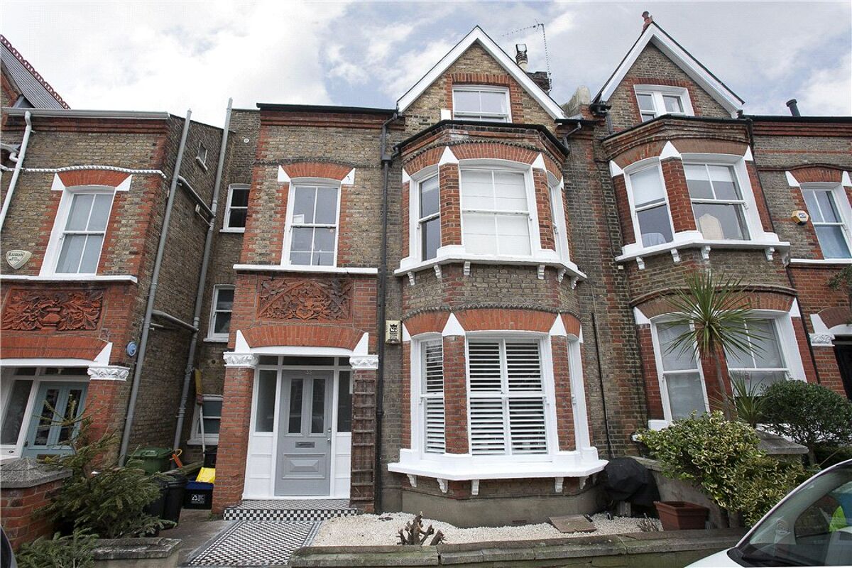 flat for sale in Lancaster Park, Richmond, TW10 RCH120234 Knight Frank