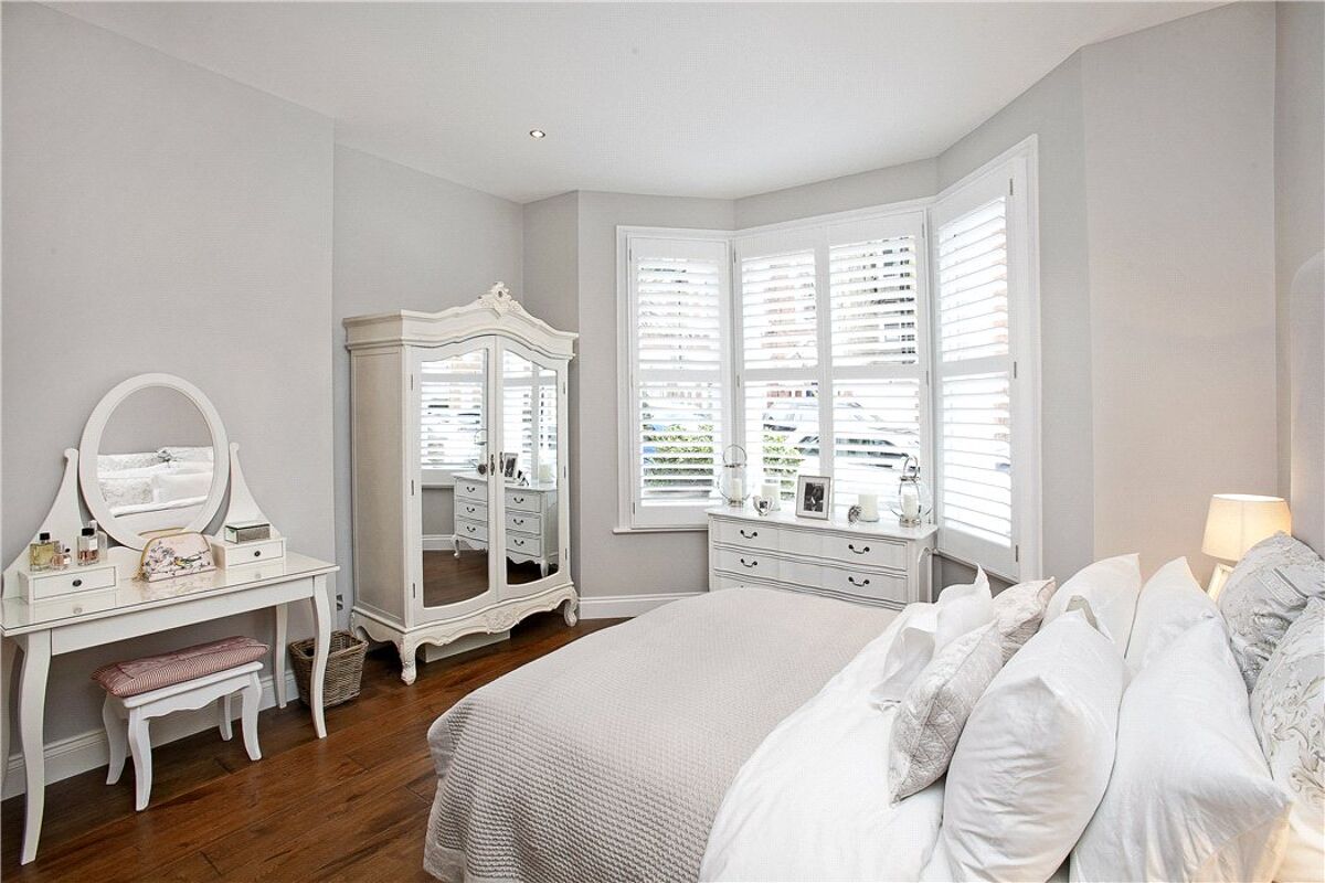 flat for sale in Lancaster Park, Richmond, TW10 RCH120234 Knight Frank