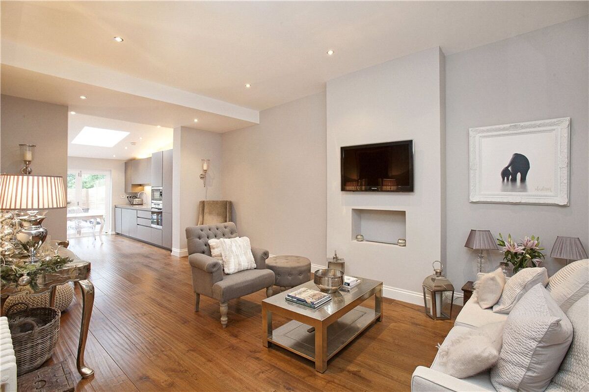flat for sale in Lancaster Park, Richmond, TW10 RCH120234 Knight Frank