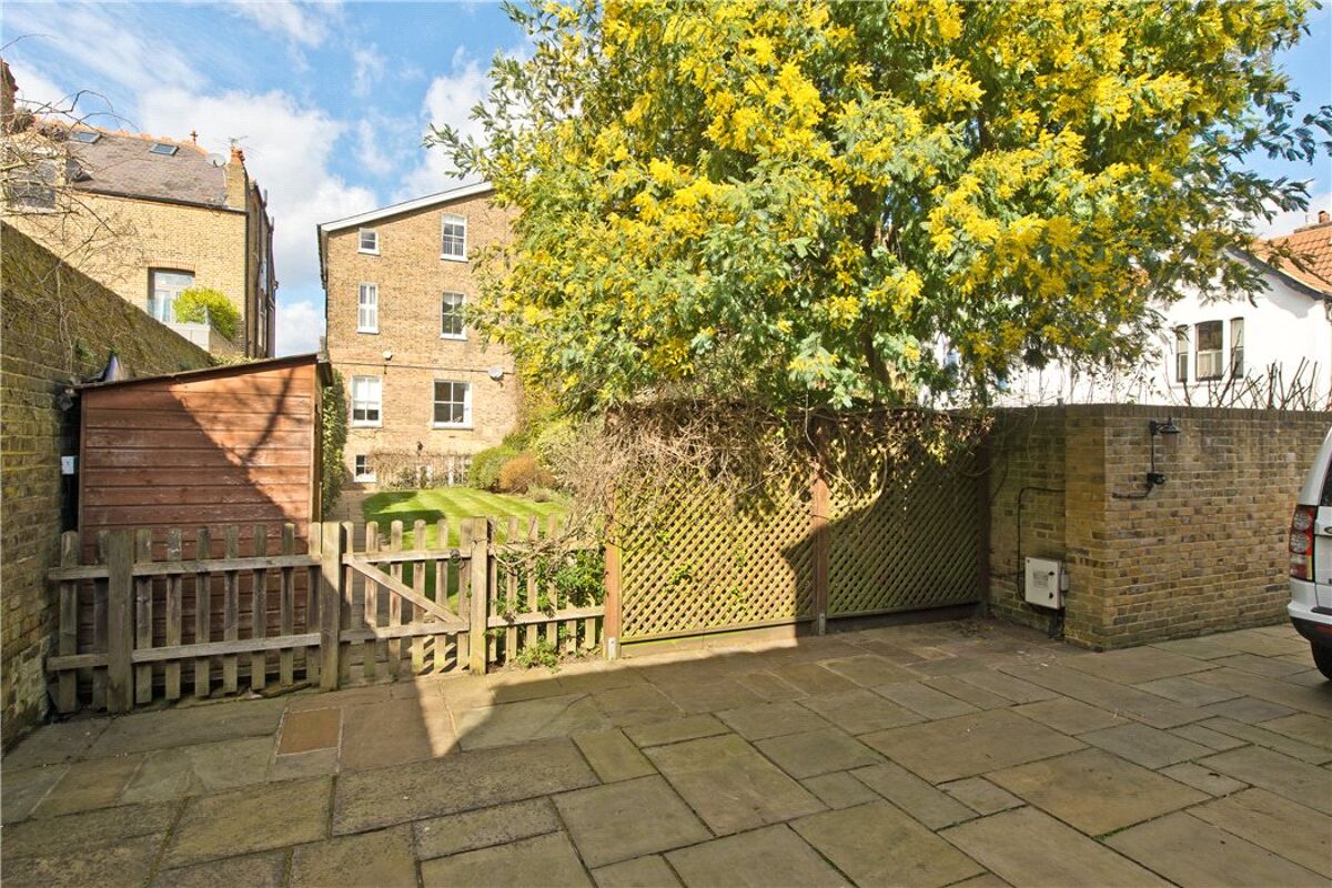 house for sale in Friars Stile Road, Richmond, TW10 RCH130164