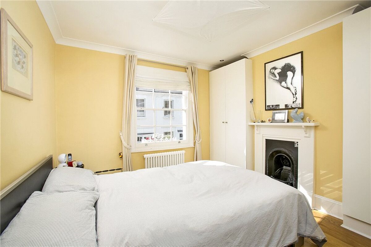 house for sale in Princes Road, Richmond, TW10 RCH140035 Knight Frank