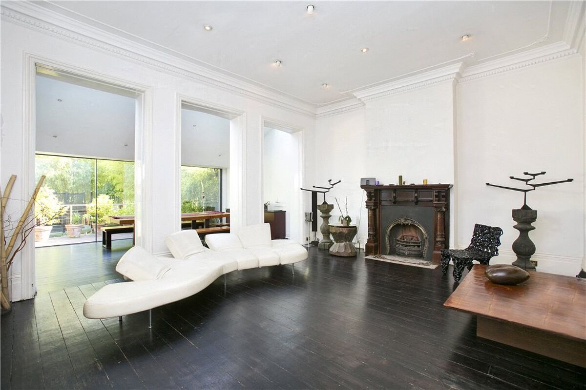 house for sale in Sheen Road, Richmond, London, TW10 RCH140090