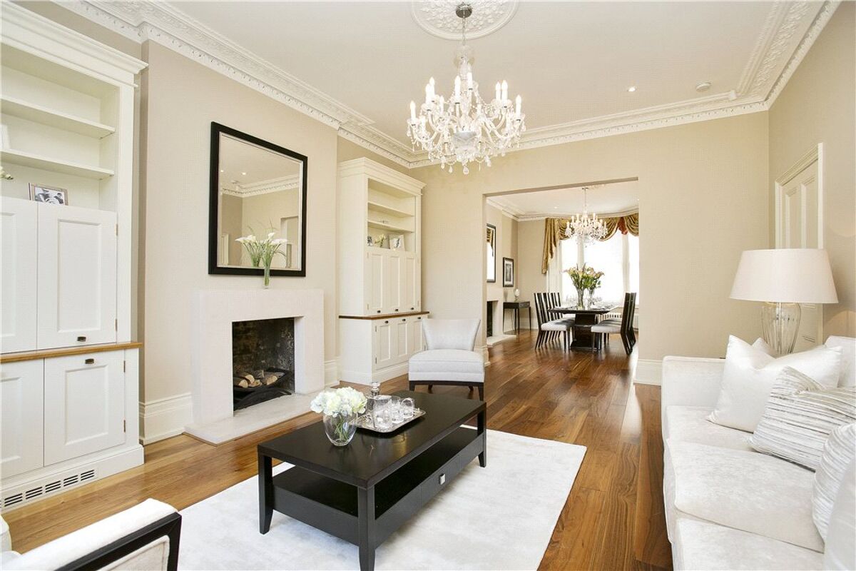 house for sale in Montague Road, Richmond, London, TW10 RCH140175