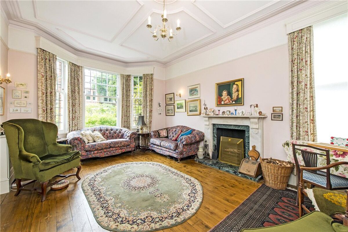 house for sale in Lytton Grove, London, SW15 RCH140188 Knight Frank