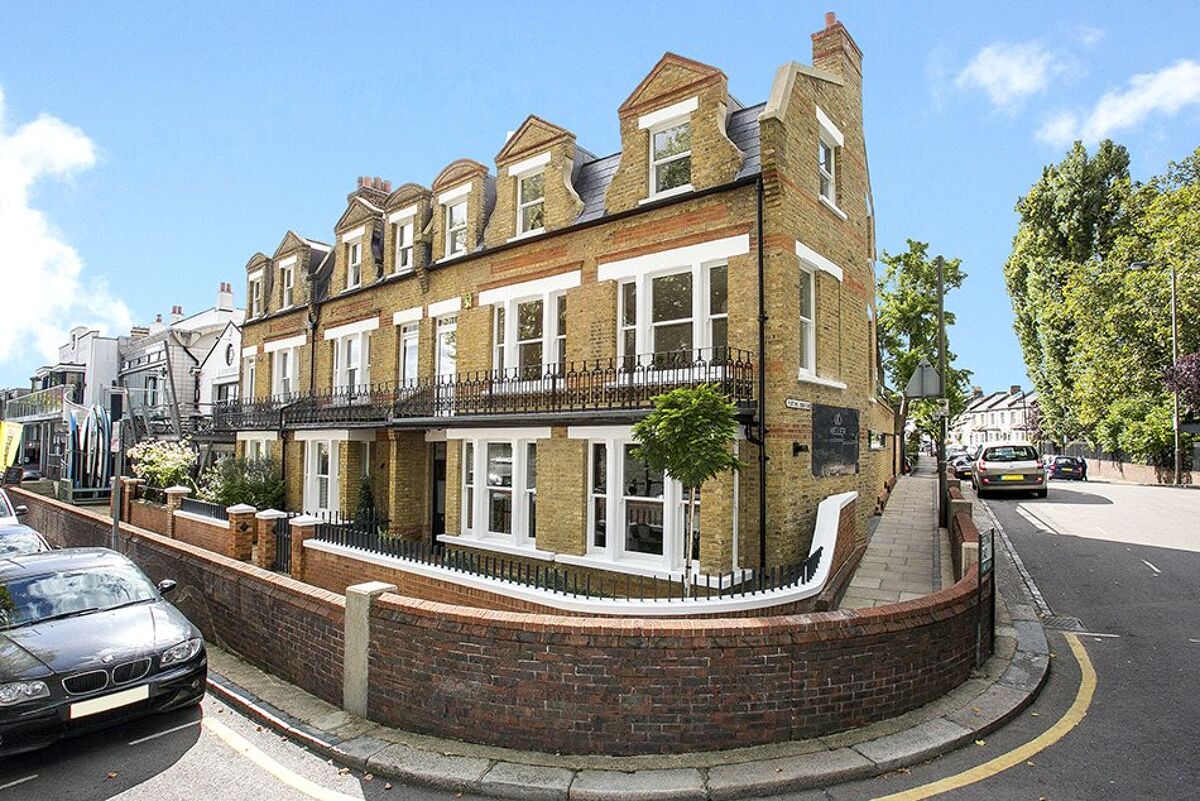 house for sale in Embankment, London, SW15 RCH140209 Knight Frank
