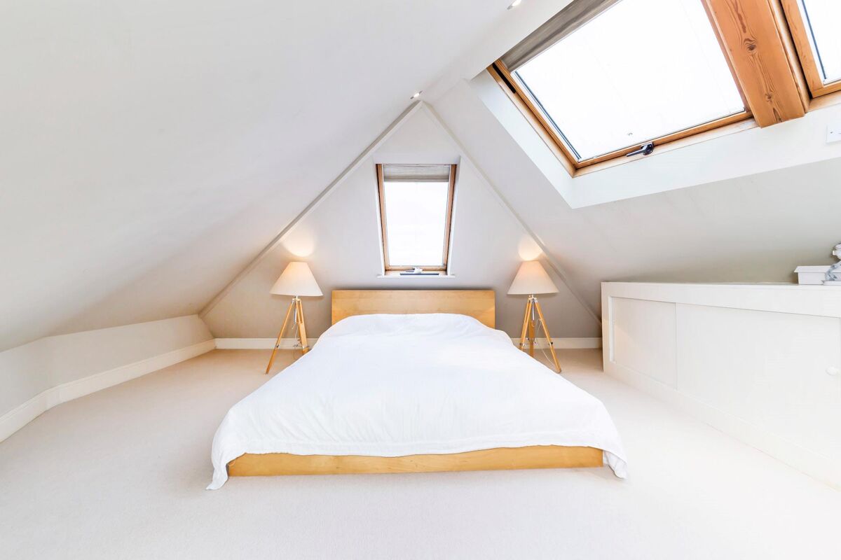 house for sale in Paradise Road, Richmond, TW9 RCH150157 Knight Frank