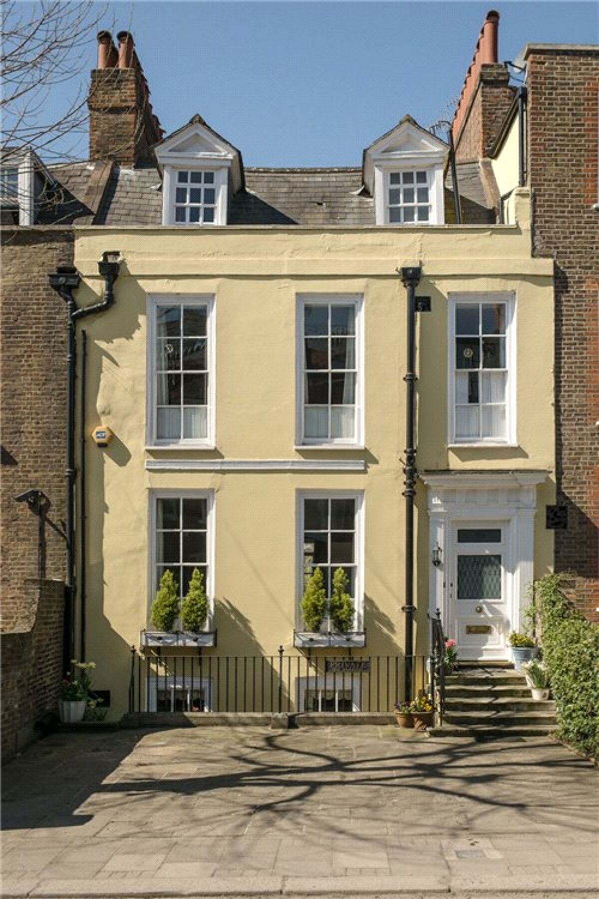 house for sale in Petersham Road, Richmond, TW10 RCH150204 Knight Frank