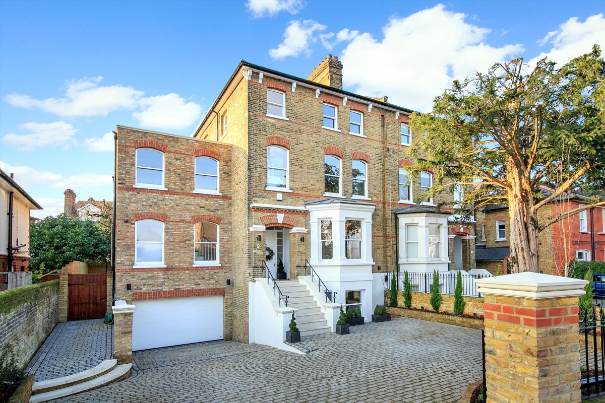 house for sale in St. Peters Road, Richmond, St Margarets, TW1