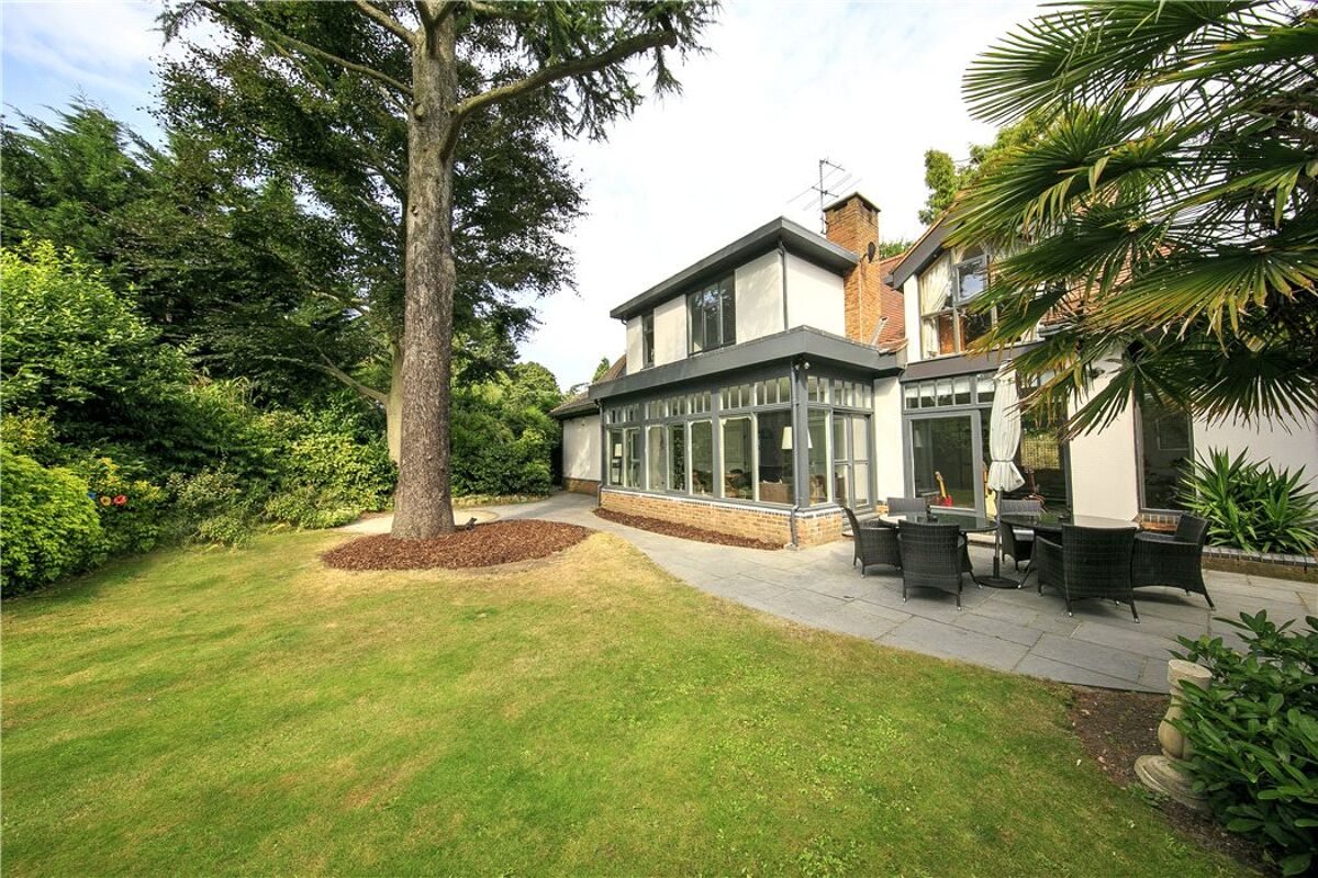 house for sale in Uplands Close, London, SW14 RCH160122 Knight Frank