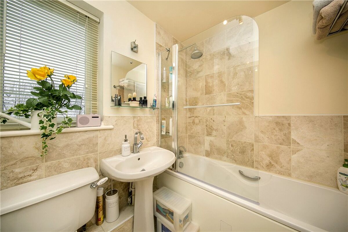 flat for sale in Lichfield Gardens, Richmond, TW9 RCH160243 Knight