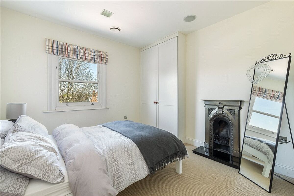 house for sale in St. Margarets Road, St. Margarets, Richmond, TW1