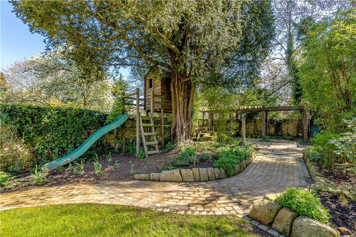 house for sale in St. Margarets Road, St. Margarets, Richmond, TW1