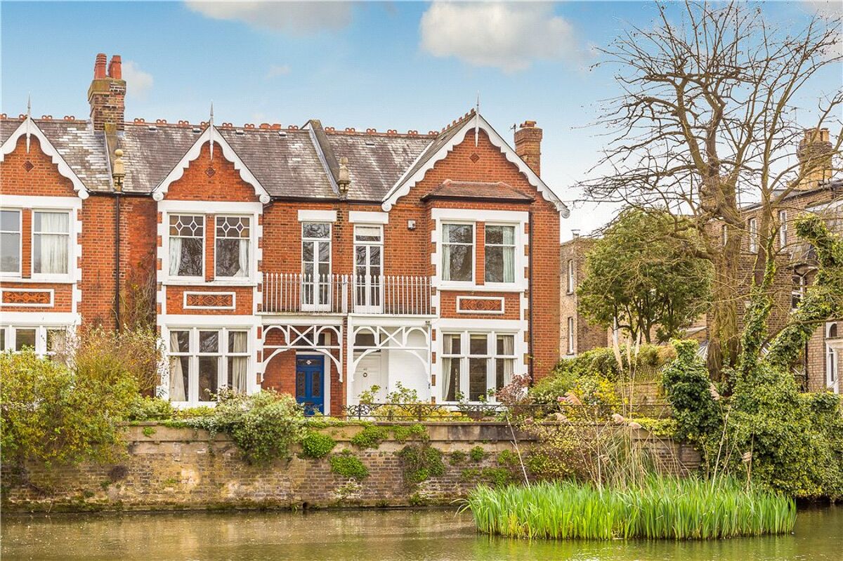 house for sale in Kew Green, Richmond, TW9 RCH180018 Knight Frank