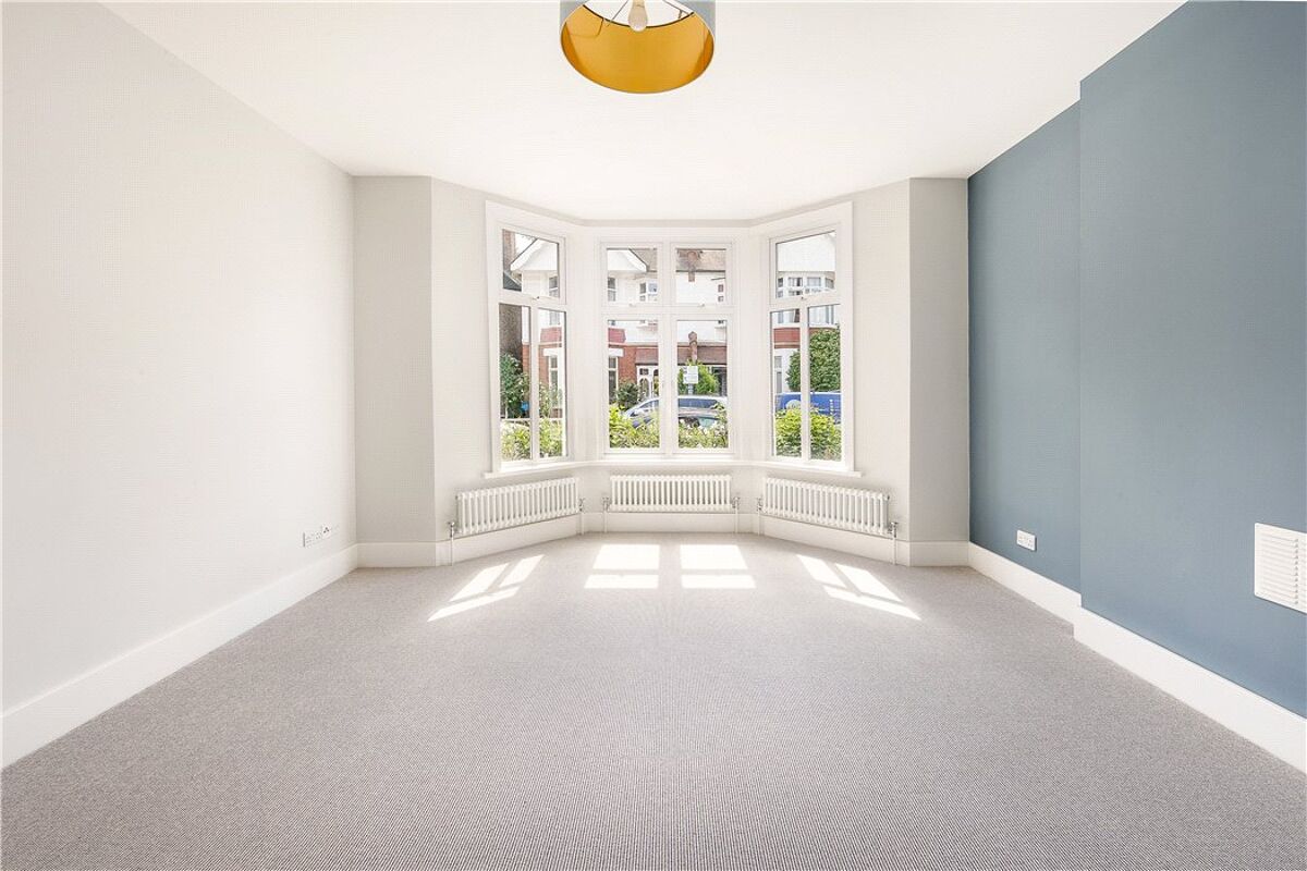 flat for sale in Old Deer Park Gardens, Richmond, TW9 RCH180107