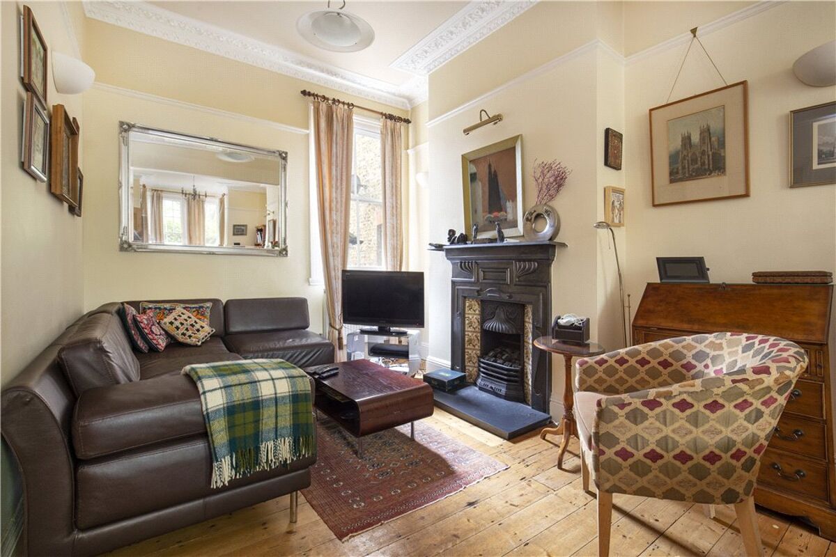 house for sale in St. Margarets Road, Twickenham, TW1 RCH190048