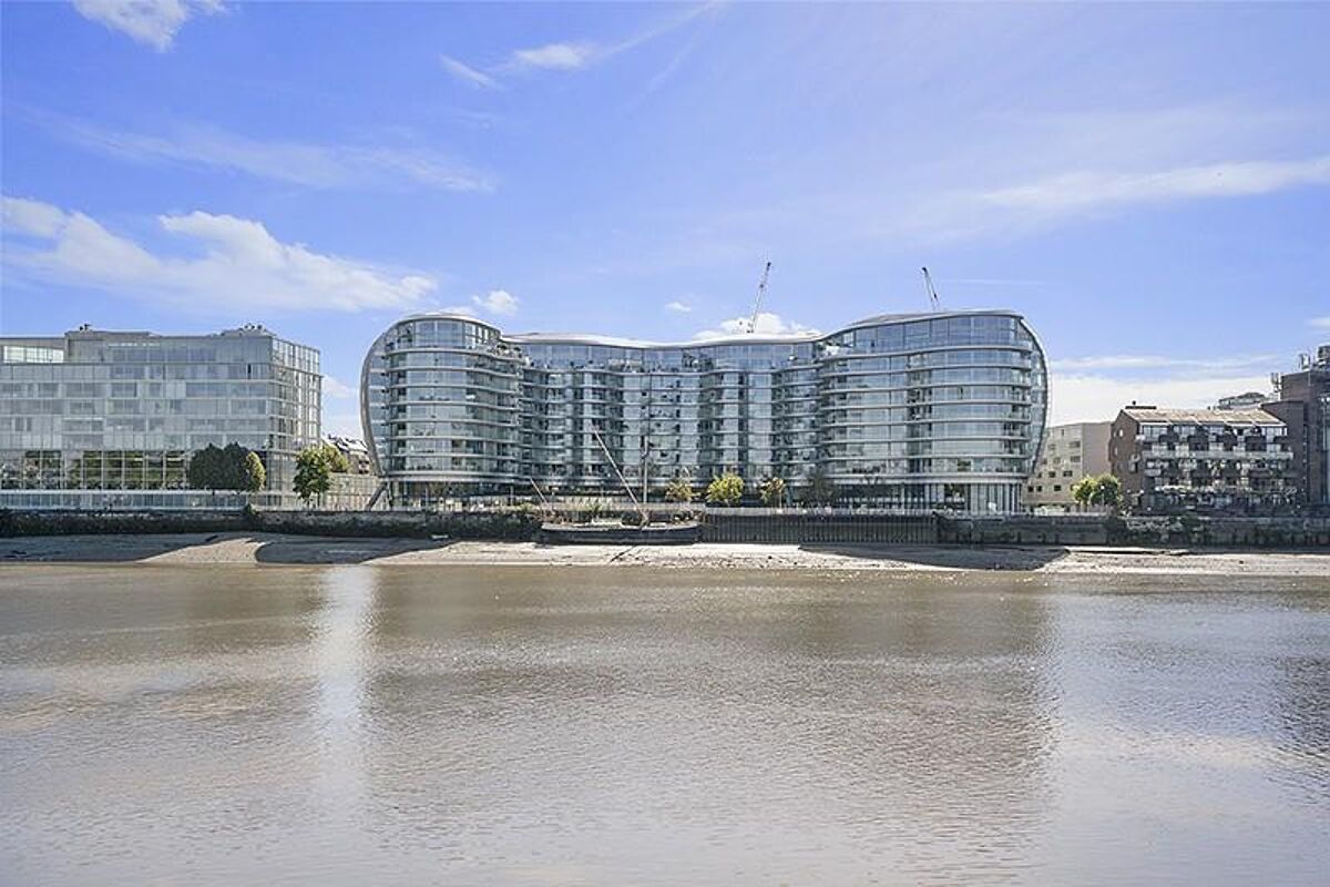 flat to rent in Albion Riverside, Hester Road, Battersea, London, SW11 riq179255 Knight Frank