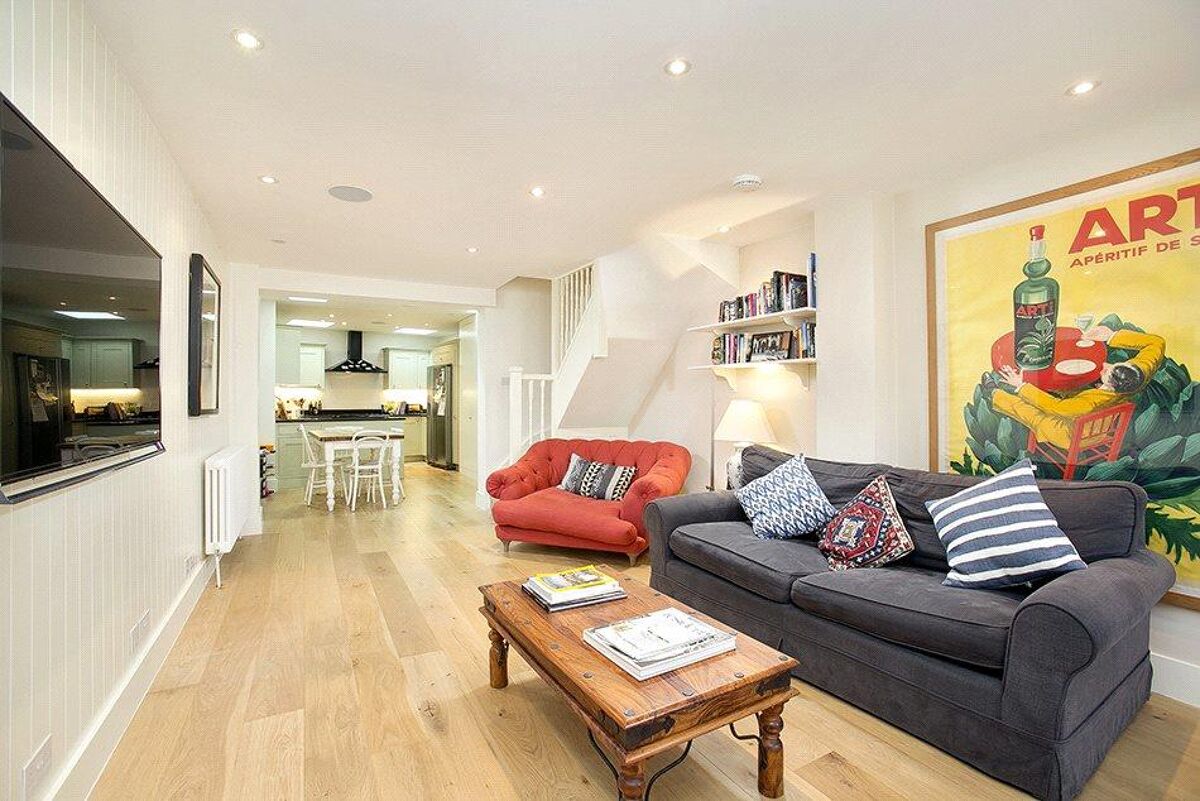 house to rent in Castle Place, Chiswick, London, W4 RMQ012092070