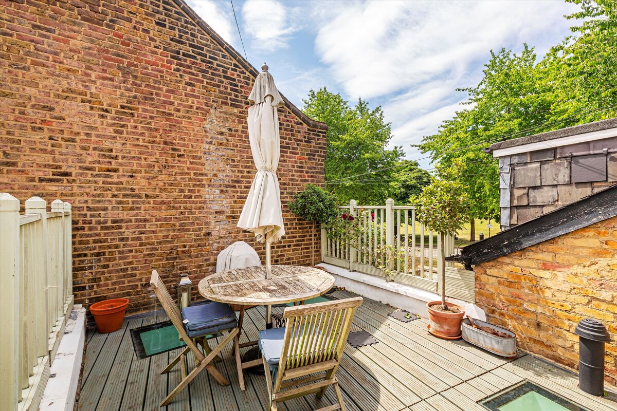 house to rent in Castle Place, Chiswick, London, W4 RMQ012092070