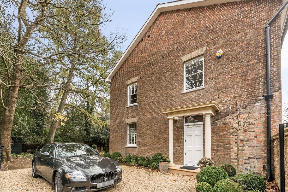 house to rent in Church Road, Ham, TW10 RMQ012155895 Knight Frank