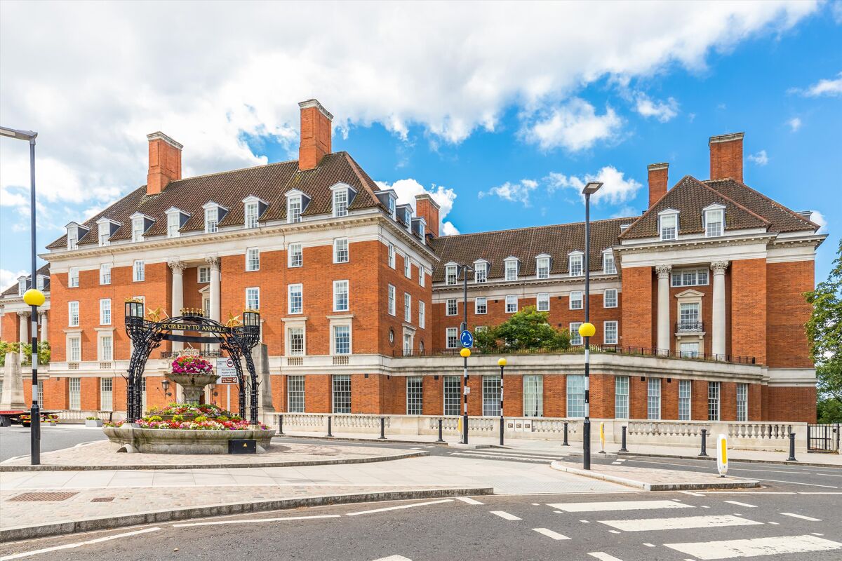 flat to rent in The Star and Garter, Richmond Hill, Richmond, TW10