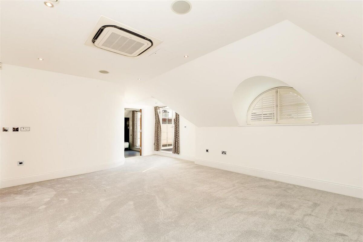 house to rent in West Side Common, Wimbledon, London, SW19