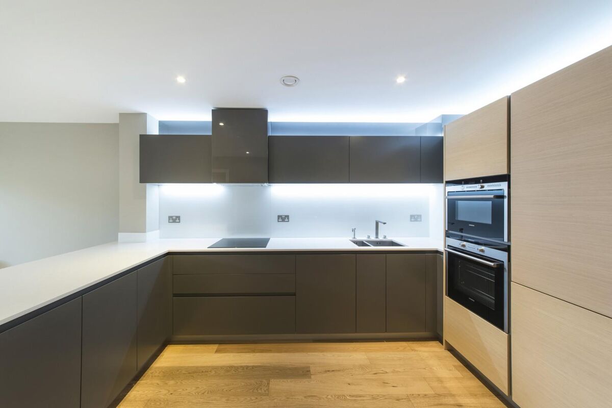 house to rent in Sir Alexander Close, Napier Square, Bromyard Avenue