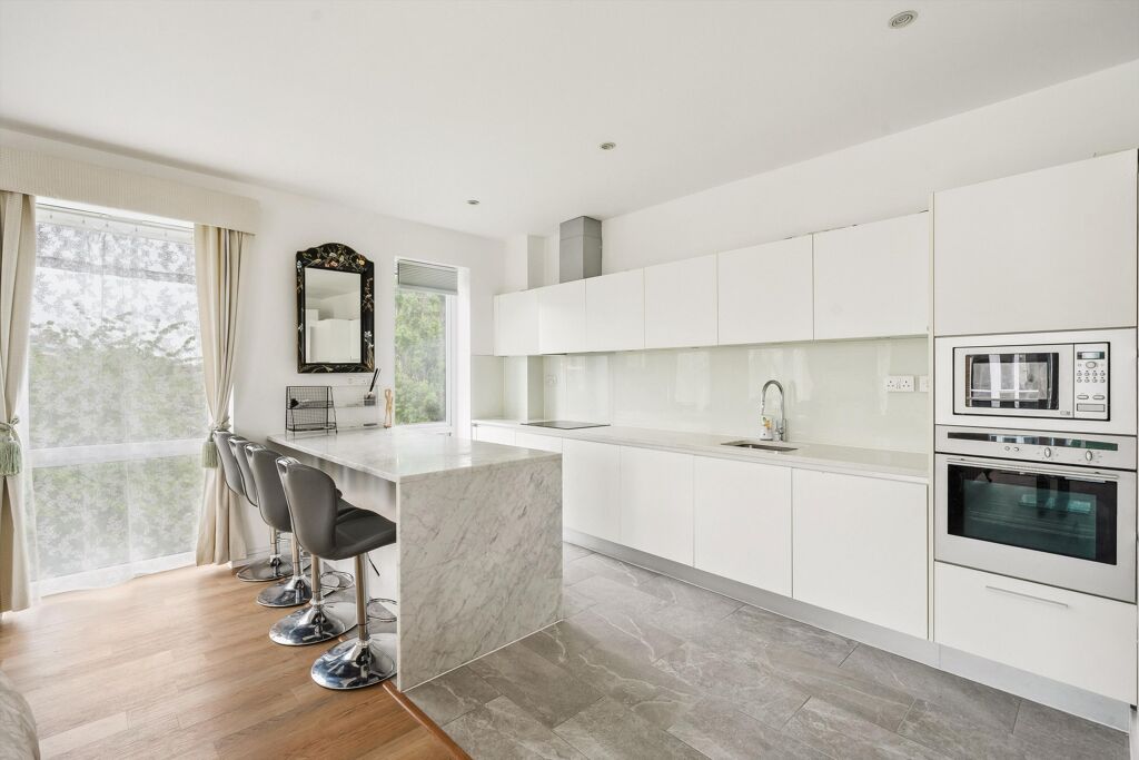 Image of Melliss Avenue, Richmond upon Thames, TW9