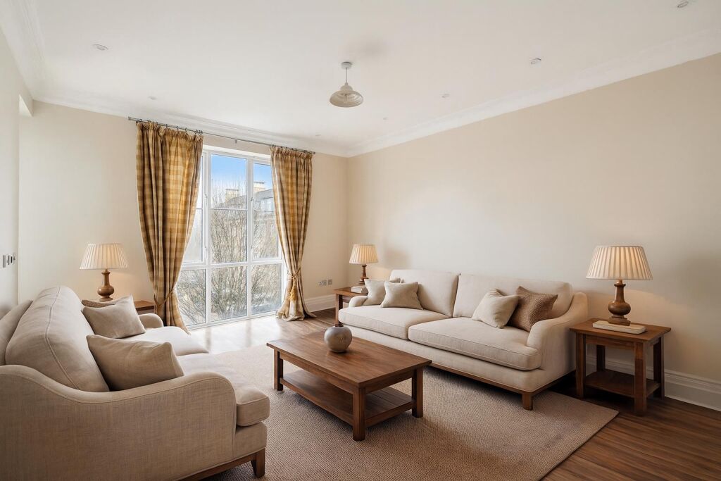 Image of Melliss Avenue, Richmond, TW9