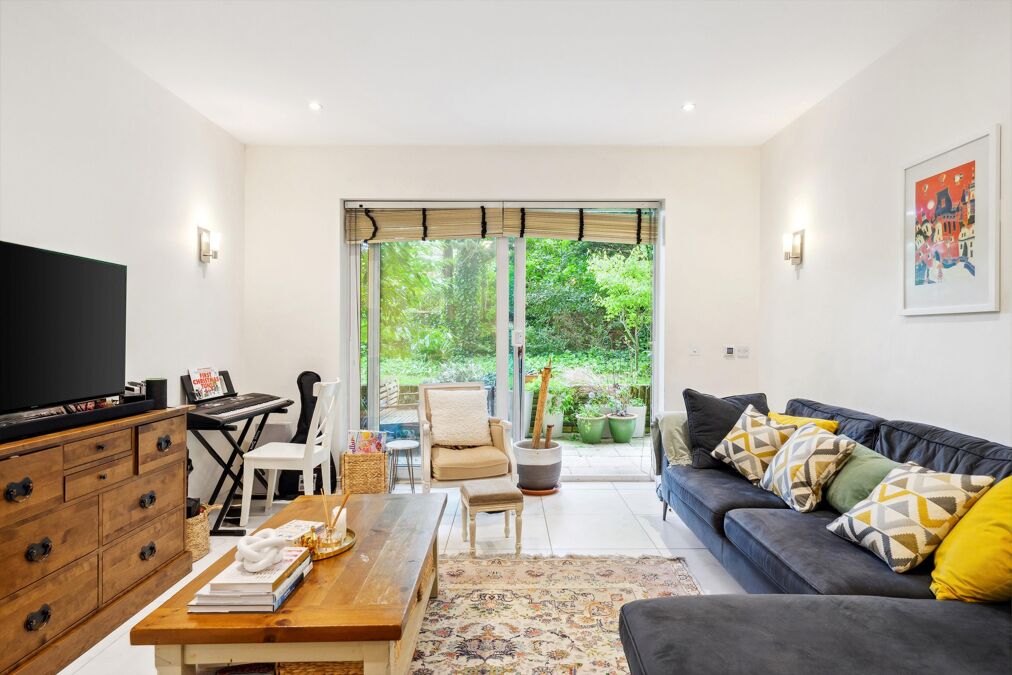 Image of Acqua House, 41 Melliss Avenue, Richmond, Surrey, TW9