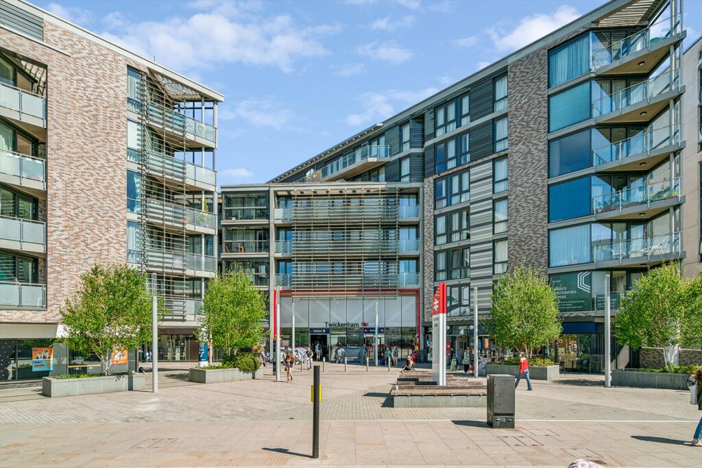 Image of London Road, Twickenham TW1