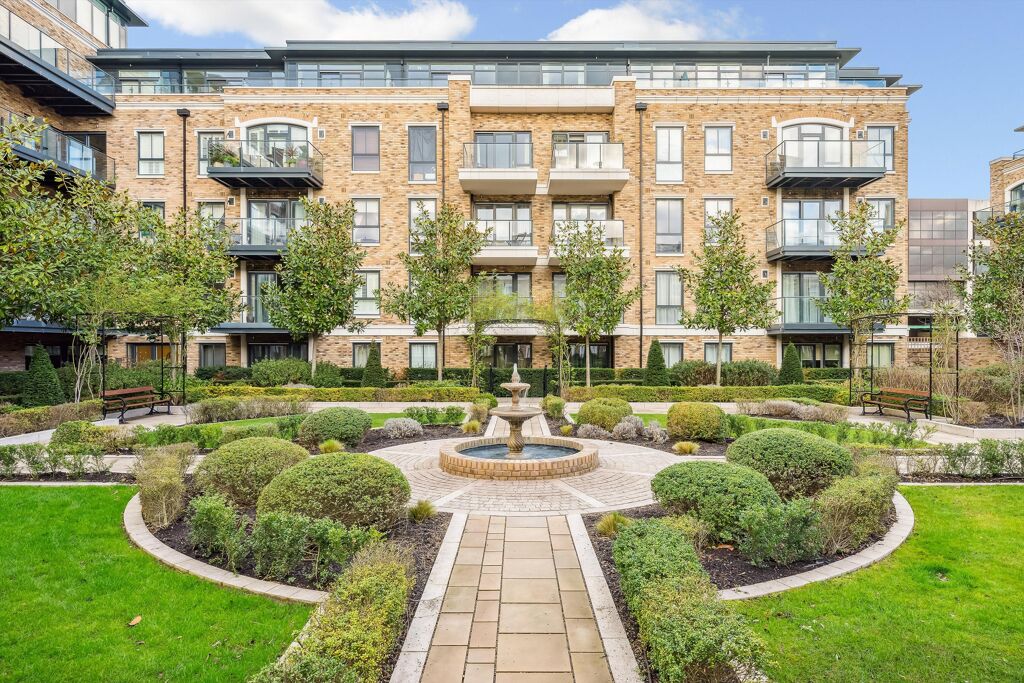 Image of Renaissance Square Apartments, Palladian Gardens, Chiswick, London W4