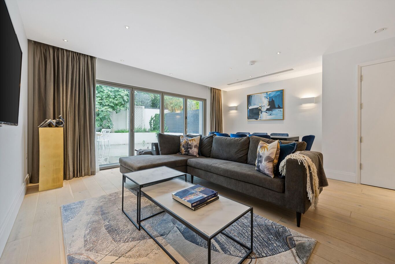 Image of Wedgwood Villas, Horticultural Place, London W4