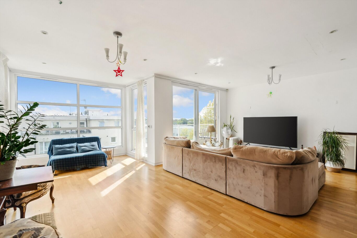 Image of Aura House, Melliss Avenue, Kew Riverside TW9