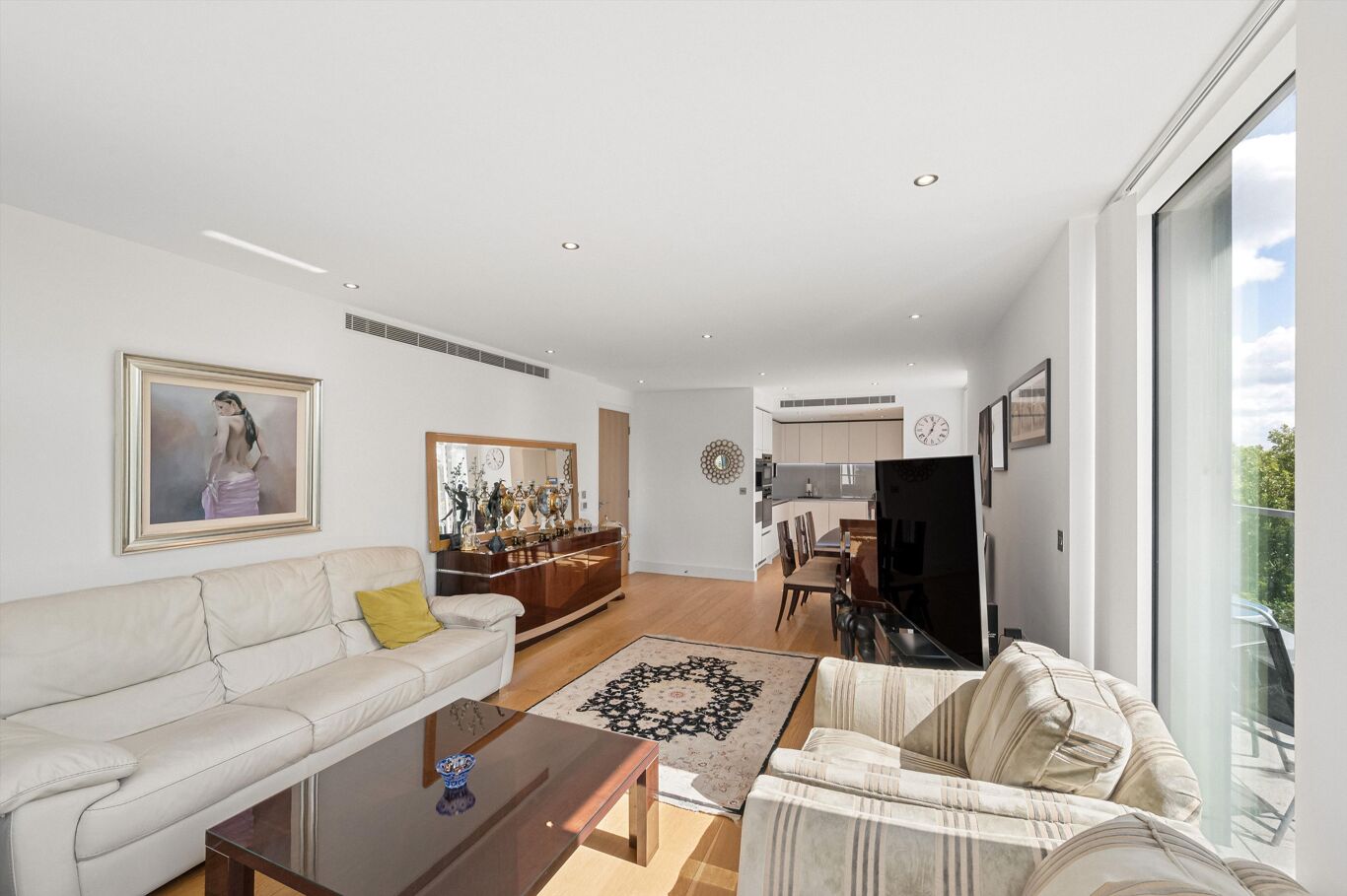 Image of Chiswick High Road, London W4