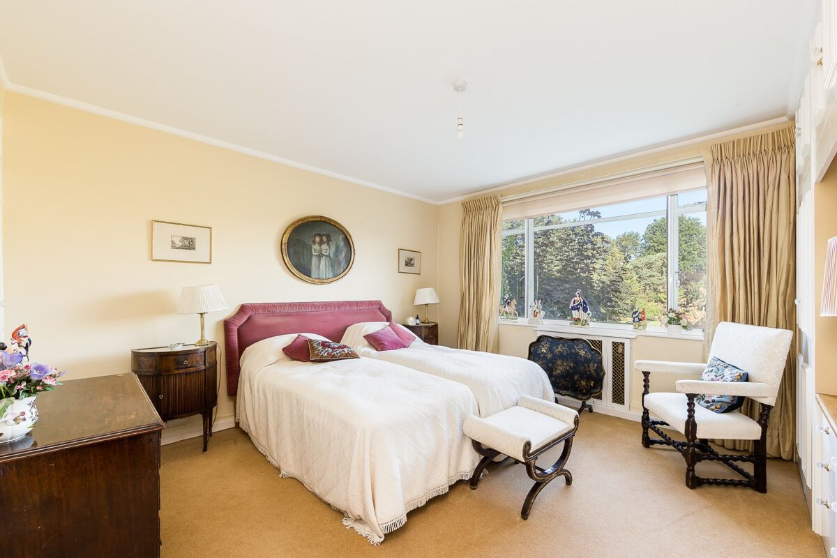 flat to rent in Fairacres, Roehampton Lane, Barnes, London, SW15