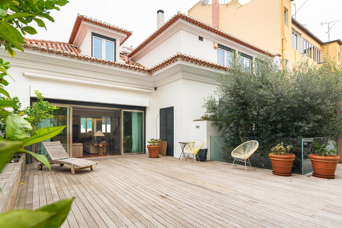 House For Sale In Lisbon Portugal Rsi012041577 Knight Frank