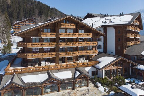 Picture of 5 bedroom apartment for sale.