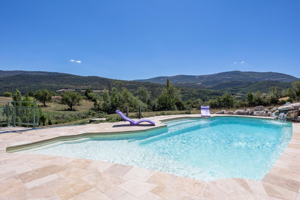 Image of Saint-Auban-sur-l'Ouvèze, Drôme, Rhône-Alpes