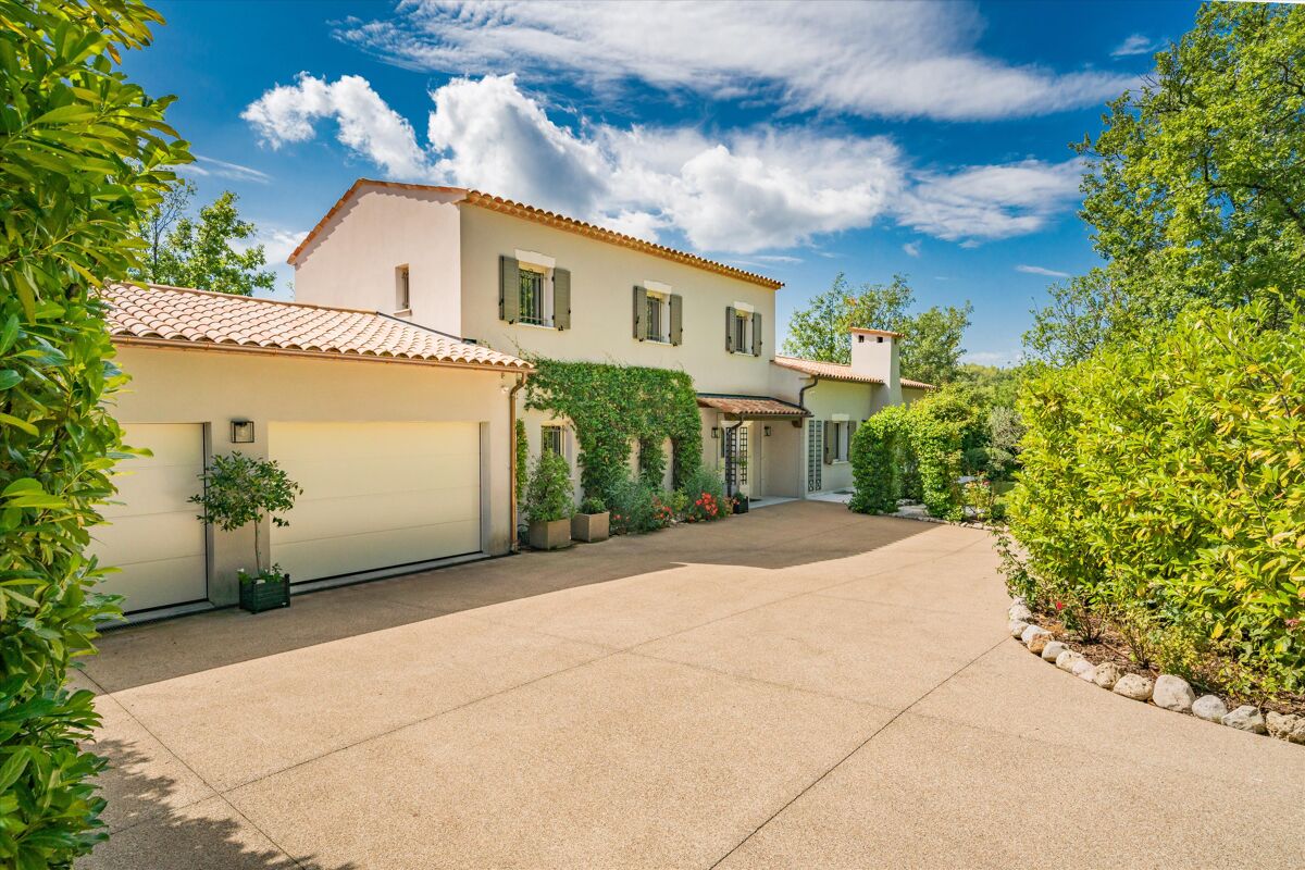 villa for sale in Tourrettes, Var, ProvenceAlpesCôte d'Azur